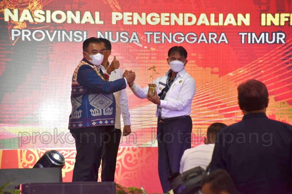 Bank Indonesia Perwakilan NTT Menganugerahi Penghargaan Kepada Pemkot Kupang