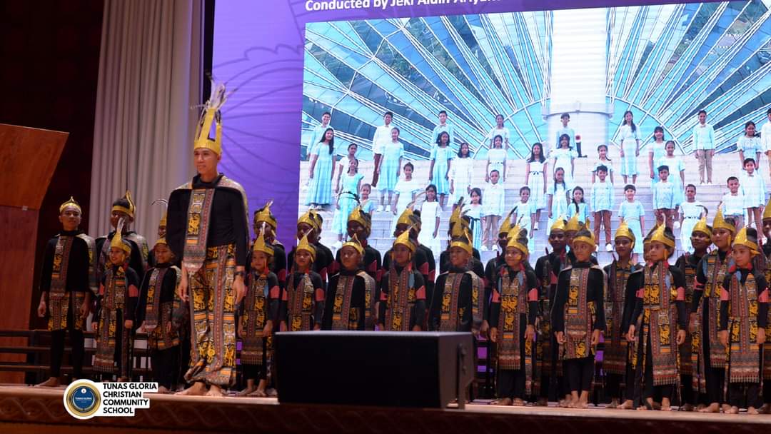 Wakili NTT di Ajang Bali International Choir Festival, Siswa Tunas Gloria Kupang Sabet 4 Medali Emas